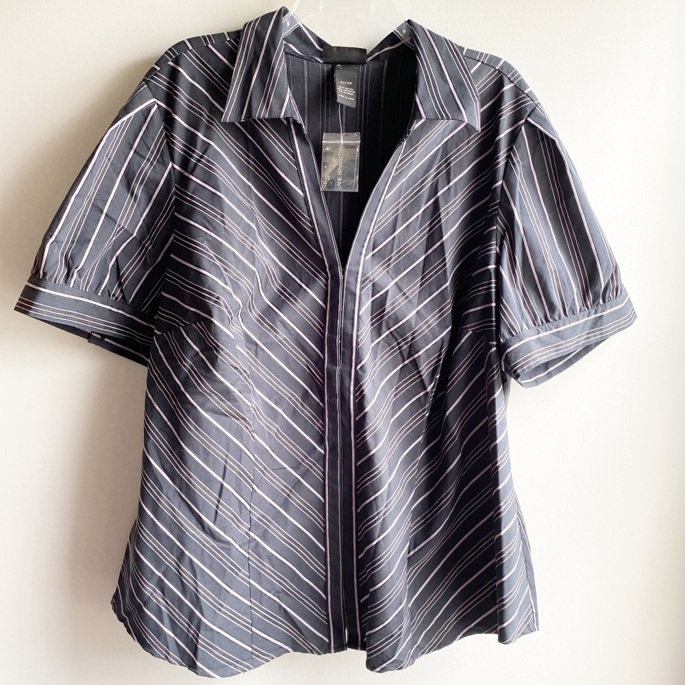 Lane Bryant/Black w/ White Stripes Top - 22/24 NWT